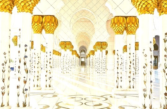 Beautiful pillars of the Grand Mosque in Abu Dhabi, United Arab Emirates