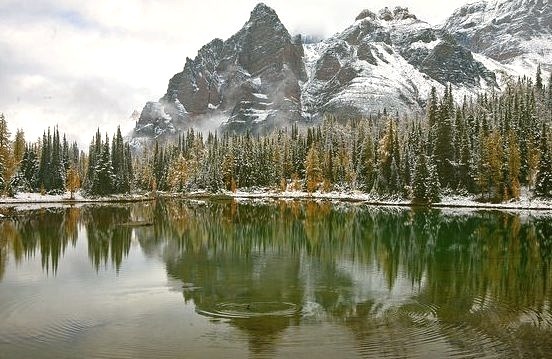 Schaffer Lake in Yoho National Park, Canada