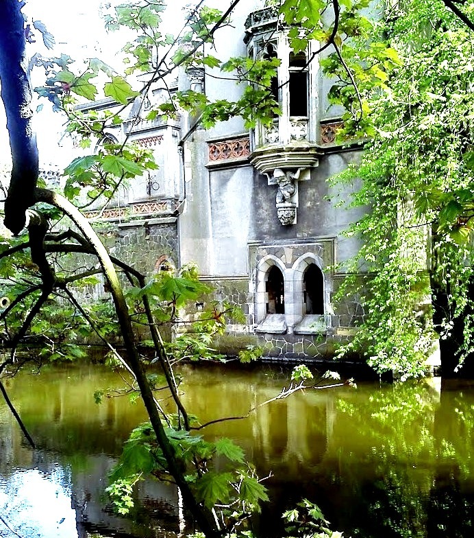 The abandoned palace of Kopice / Poland